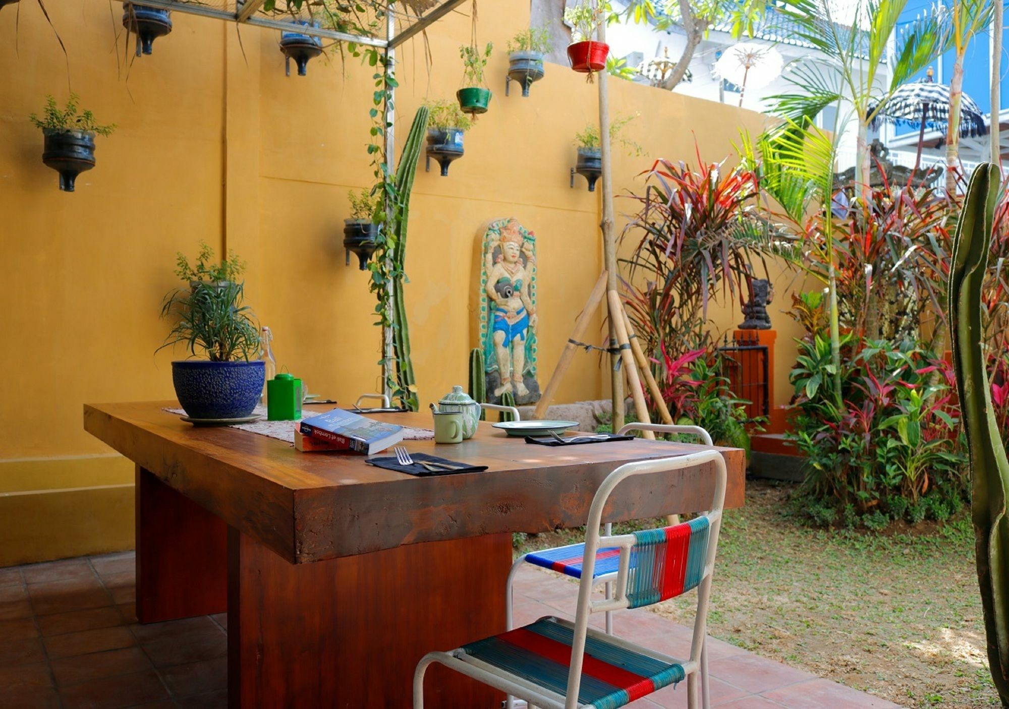 Bali Bee House Hotel Kerobokan  Ngoại thất bức ảnh