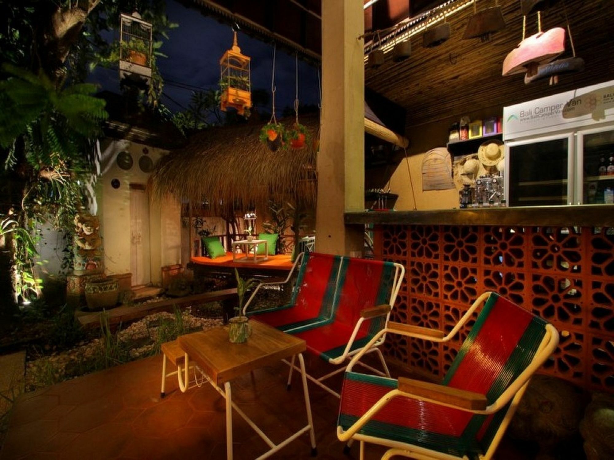 Bali Bee House Hotel Kerobokan  Ngoại thất bức ảnh