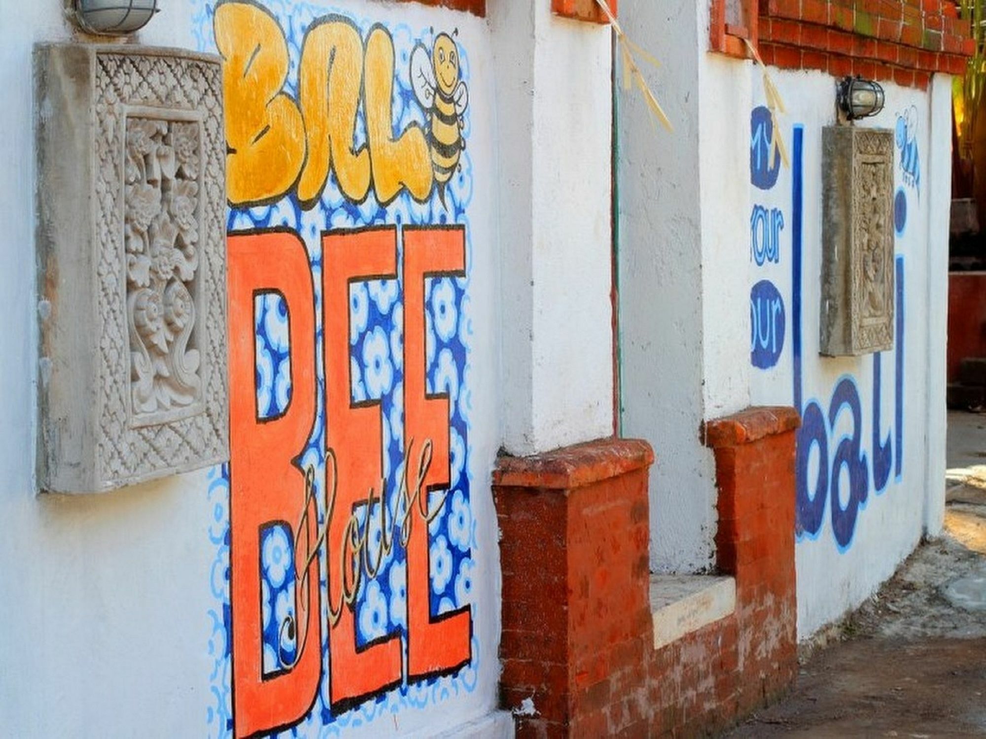 Bali Bee House Hotel Kerobokan  Ngoại thất bức ảnh